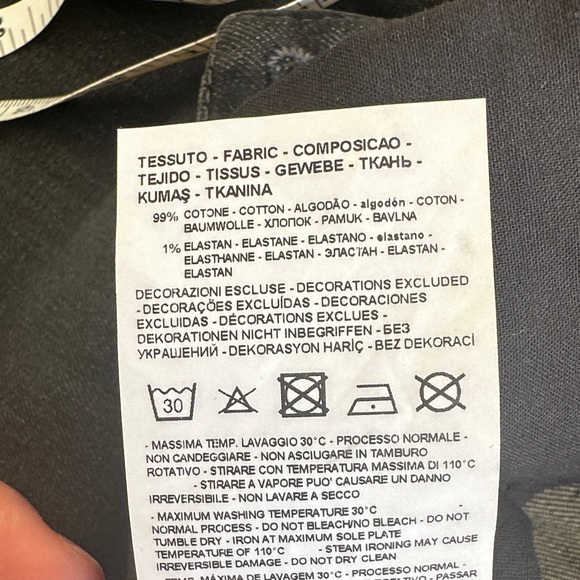 Emporio Armani Push Up Black Skinny Jeans – Size 27 | Stretch Denim - Picture 9 of 15